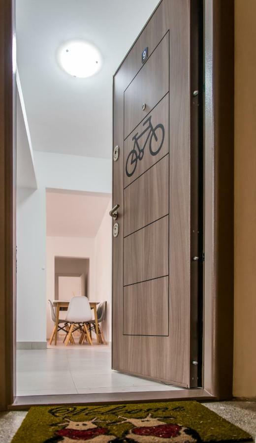 Bike-Friendly Apartment Timişoara Extérieur photo